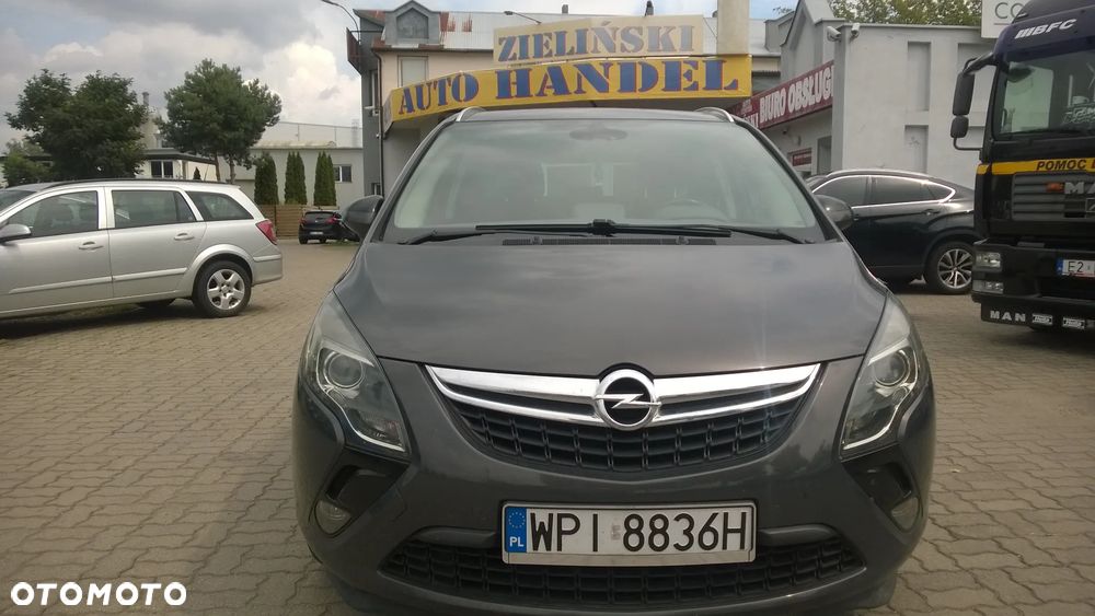 Opel Zafira Tourer 2.0 CDTI ecoFLEX Start/Stop Edition - 9