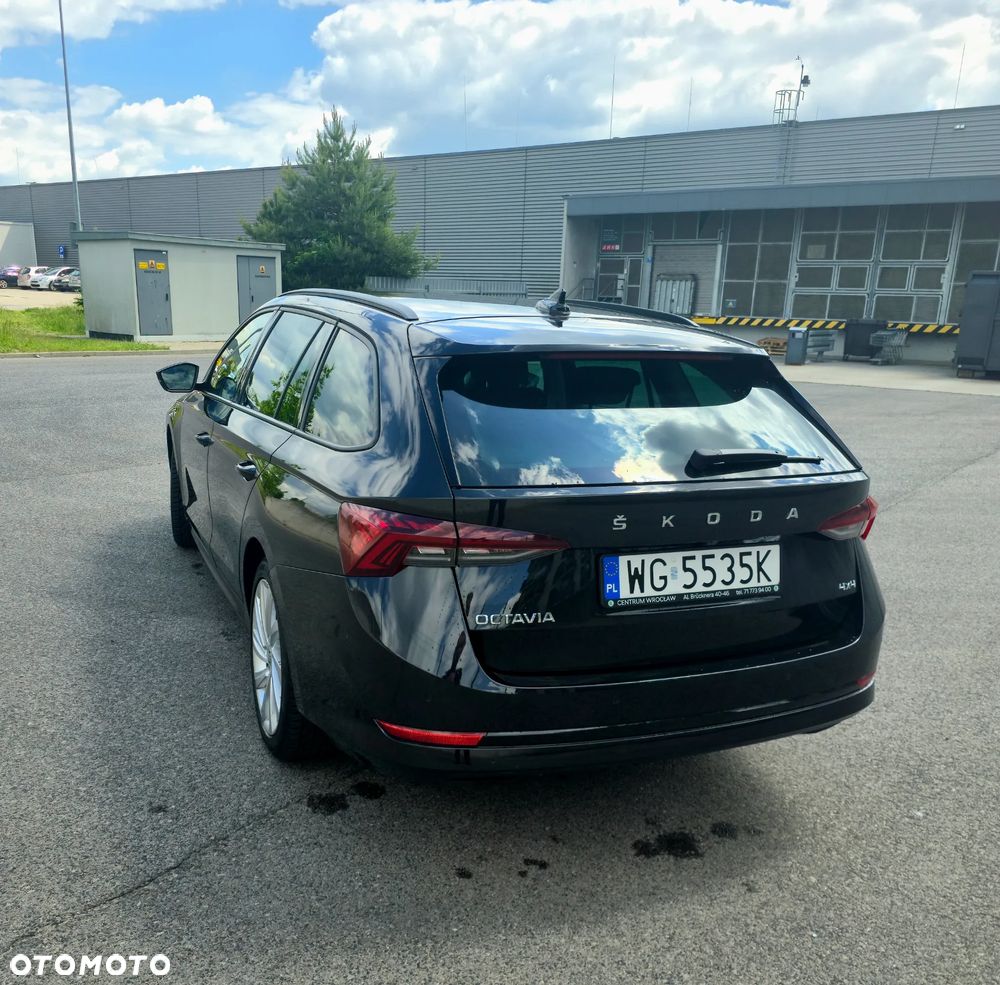 Skoda Octavia 2.0 TDI 4x4 Style DSG - 13