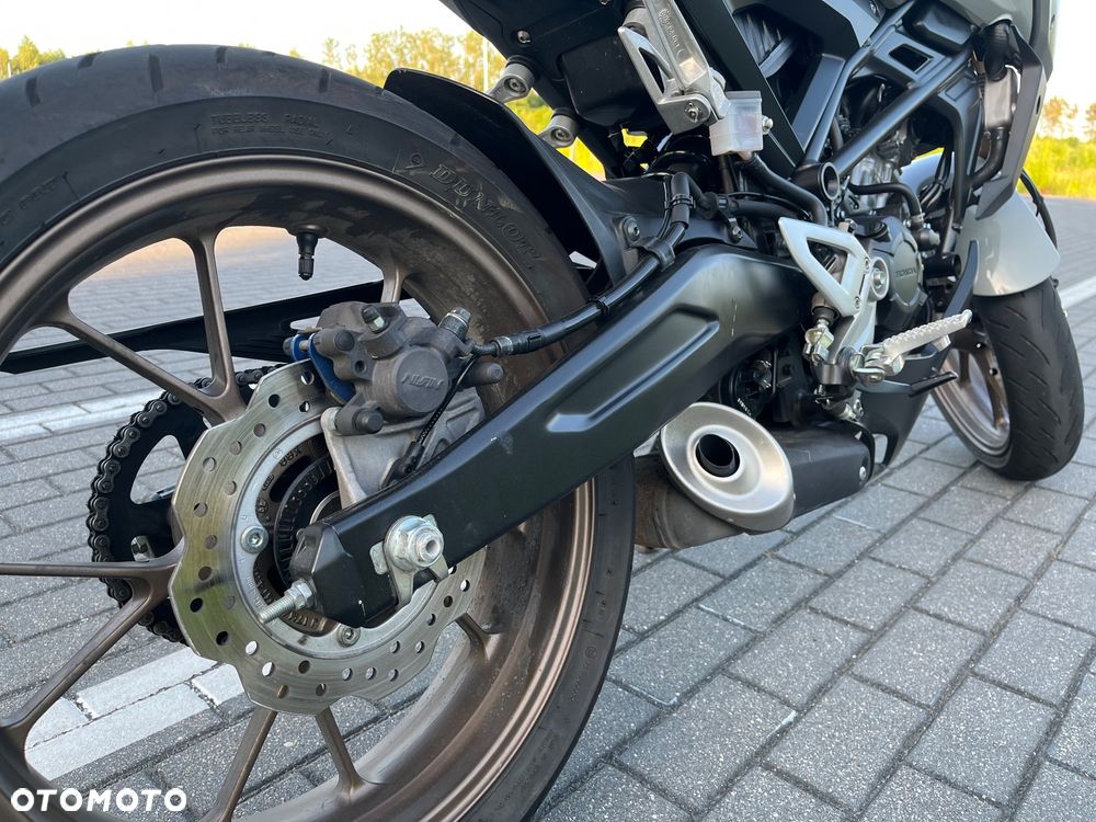 Honda CB - 10