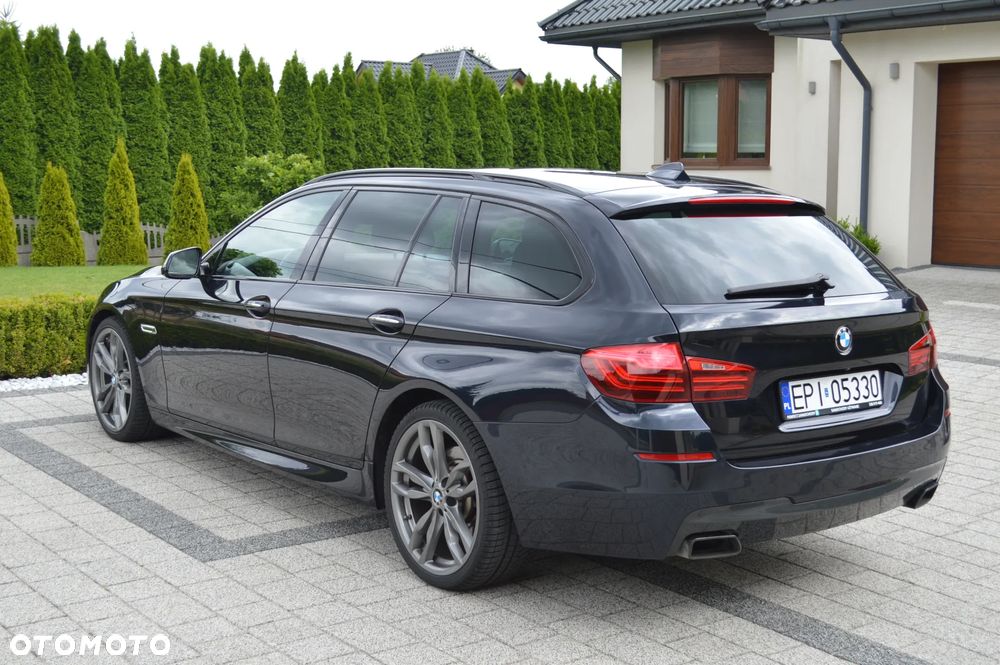 BMW Seria 5 M550d xDrive - 4