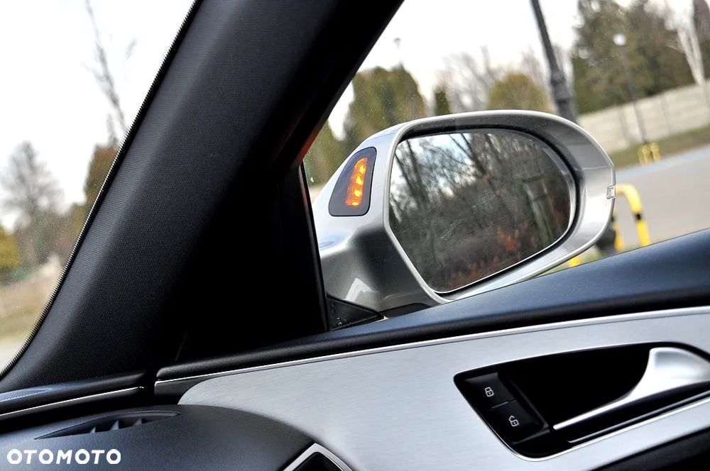 Audi A6 Limousine 2.0 TDI Ultra DPF S tronic - 25