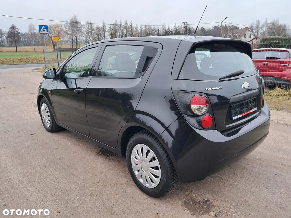 Chevrolet Aveo 1.2 LS+ - 5