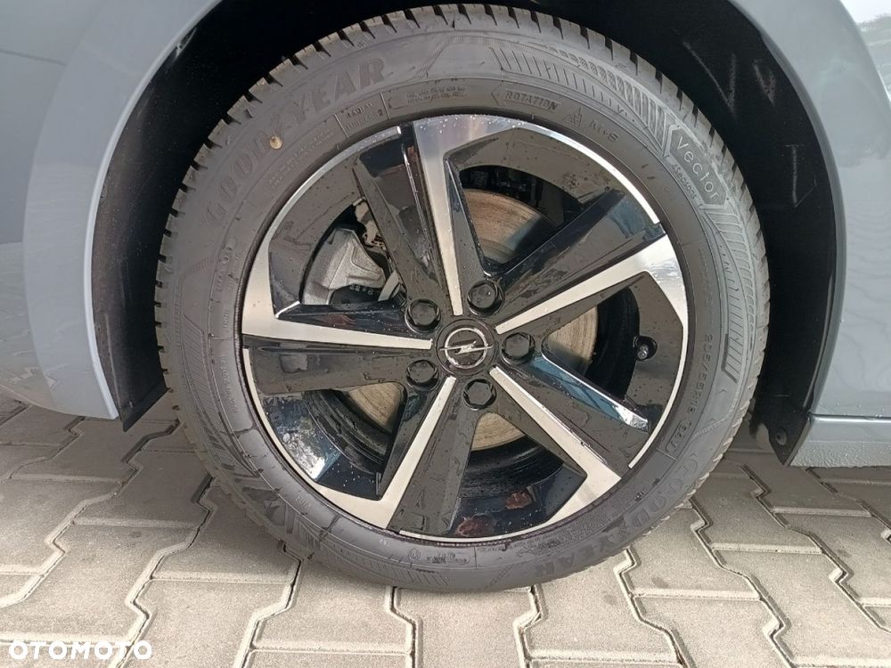 Opel Astra - 24