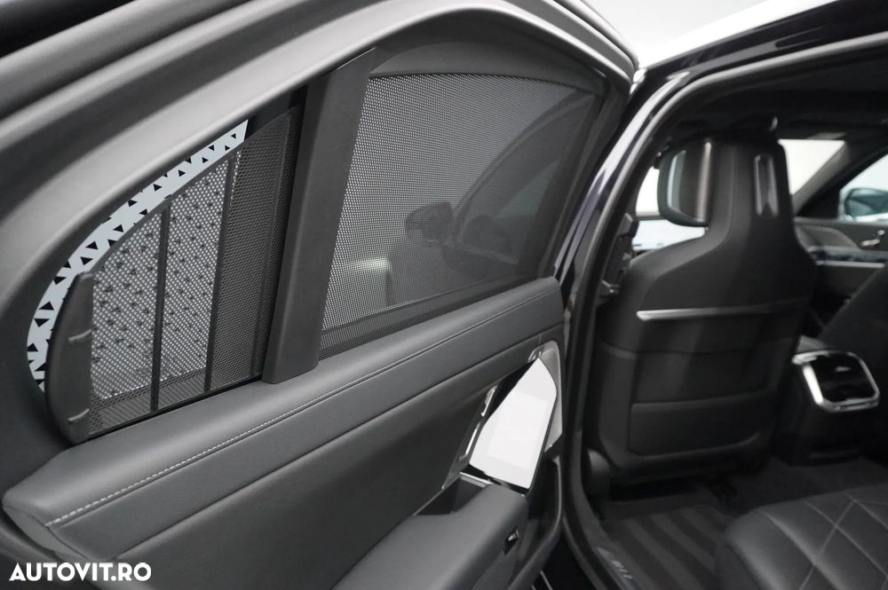 BMW Seria 7 740d xDrive - 12