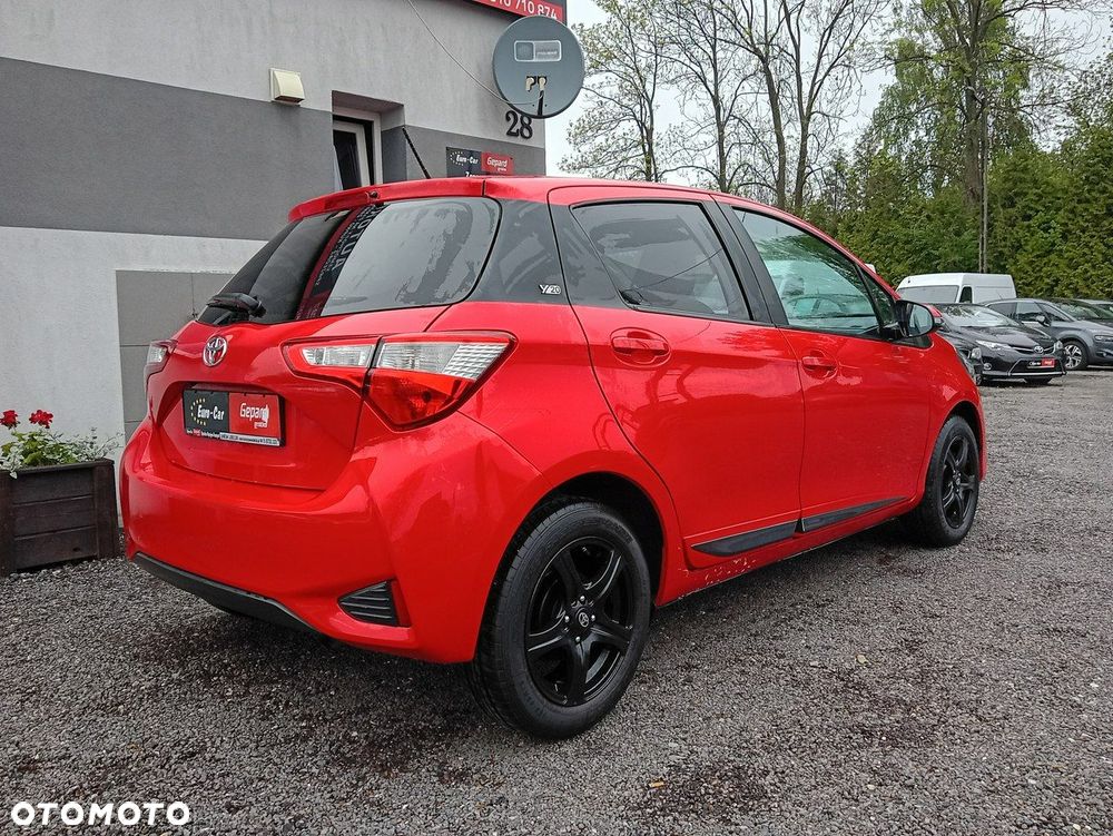 Toyota Yaris - 4
