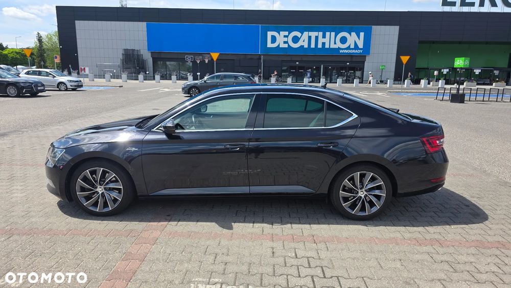 Skoda Superb 2.0 TSI 4x4 L&K DSG - 9