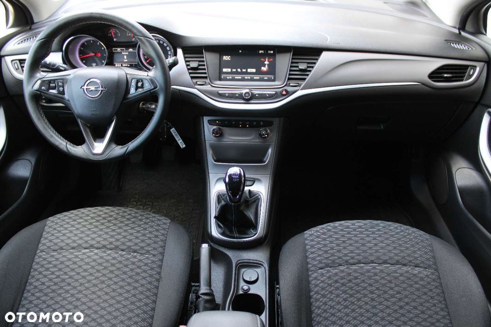 Opel Astra - 26