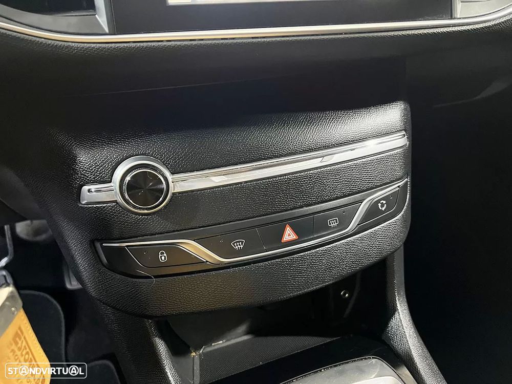 Peugeot 308 1.6 BlueHDi Active - 15
