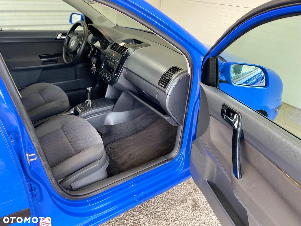 Volkswagen Polo 1.4 16V Basis - 14
