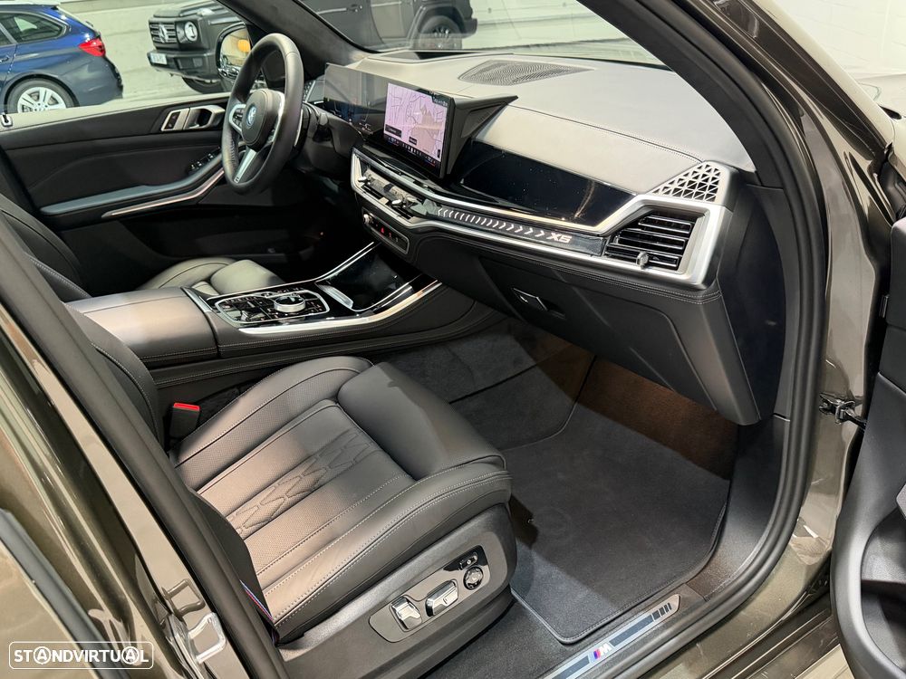 BMW X5 50 e xDrive Pack M Desportivo Pro - 44