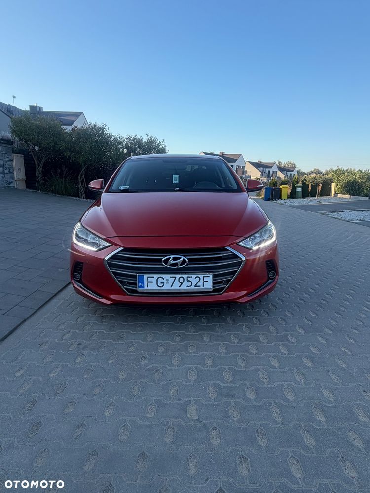 Hyundai Elantra 1.6 CRDi Style - 8