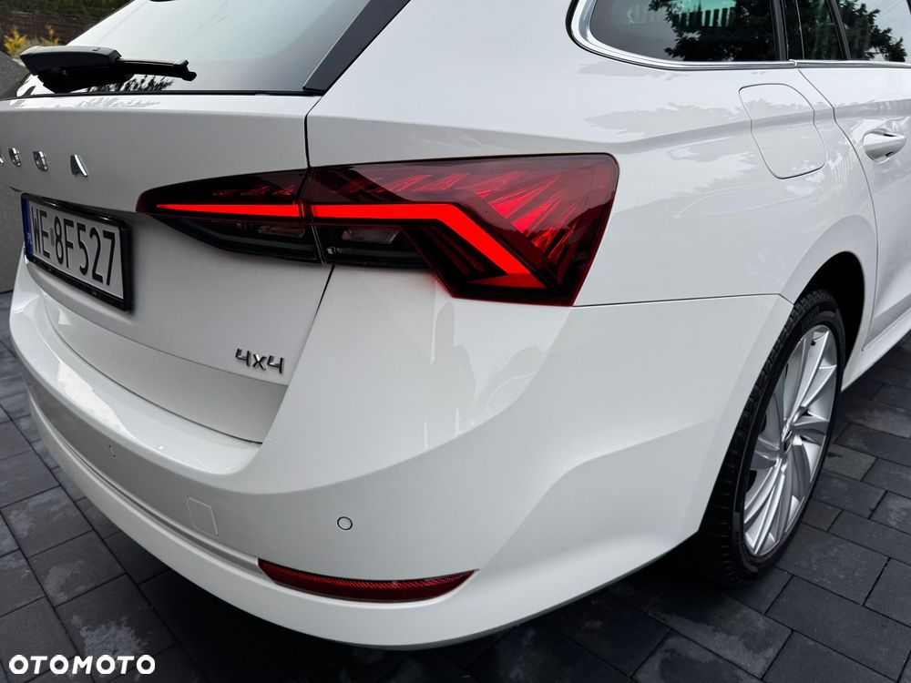 Skoda Octavia 2.0 TSI 4x4 Style DSG - 33