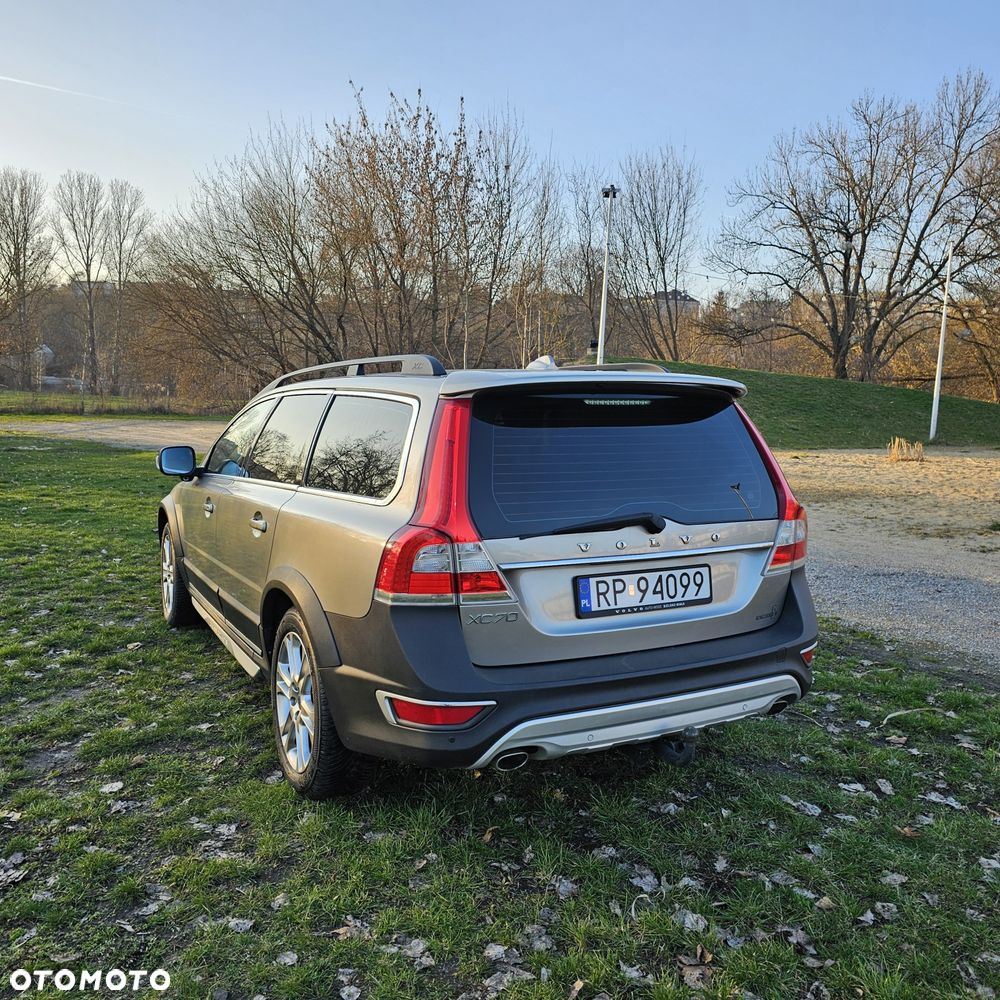 Volvo XC 70 - 5