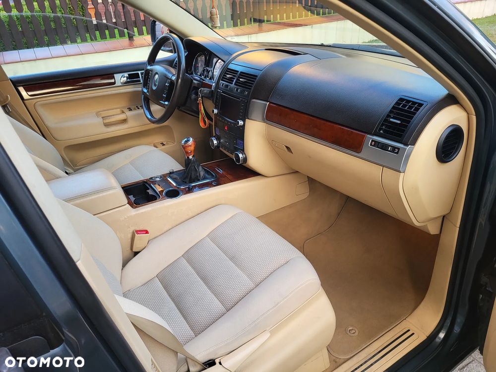 Volkswagen Touareg - 18