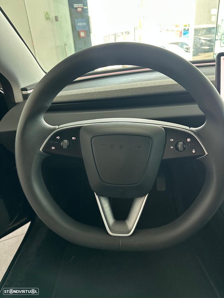 Tesla Model 3 Long-Range Dual Motor AWD - 13