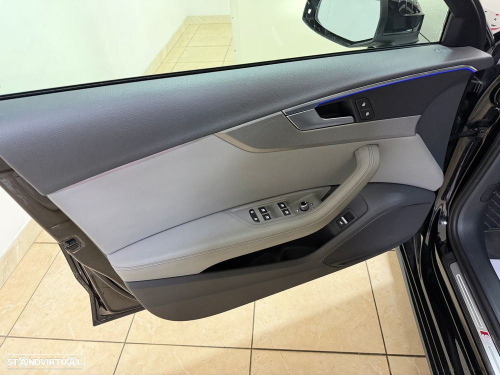 Audi A4 35 TDI S line S tronic - 11