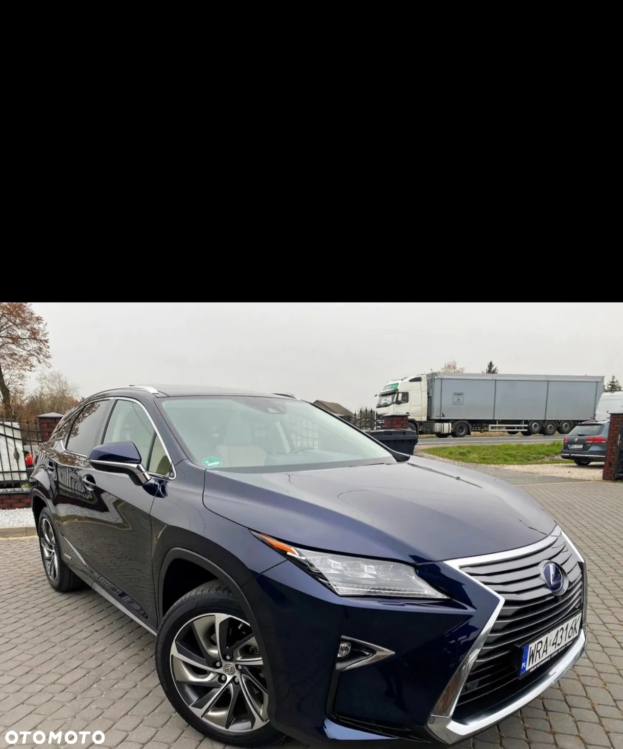 Lexus RX - 4