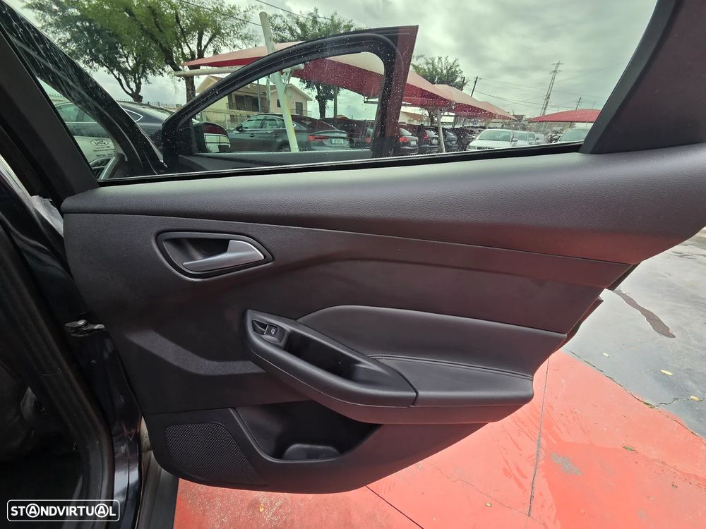 Ford Focus 1.6 TDCi Titanium - 5