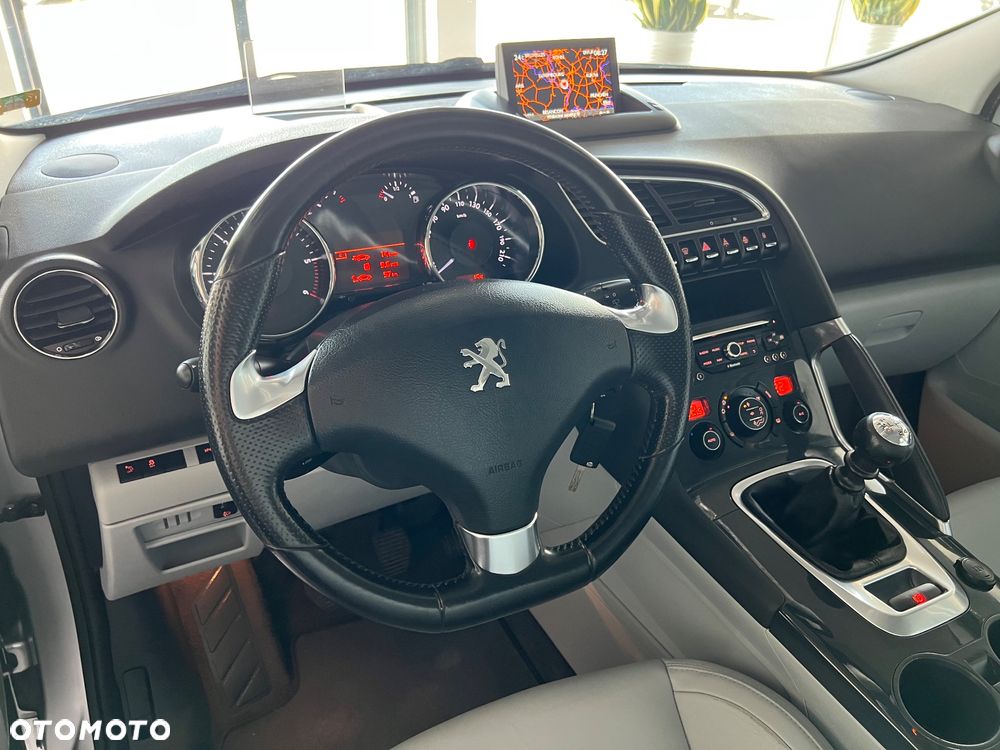Peugeot 3008 - 14