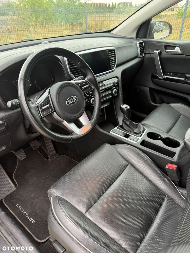 Kia Sportage 1.6 GDI 2WD Black Edition - 2