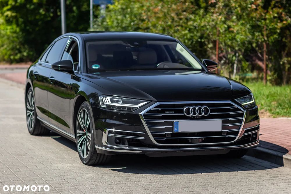 Audi A8 - 1