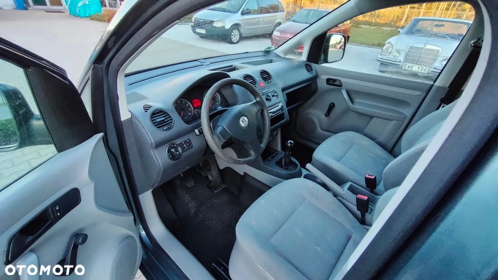 Volkswagen CADDY - 4