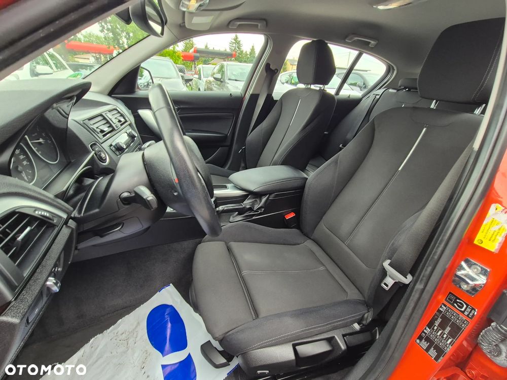 BMW Seria 1 116i Sport Line - 26