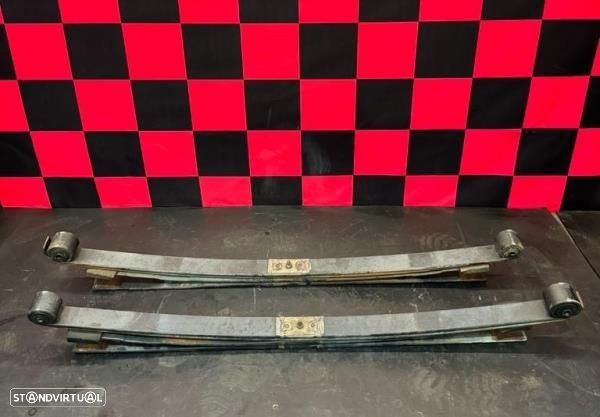 Conjunto Molas Suspensão Tras/Traseira Ford Transit Caixa (Fa_ _) - 1
