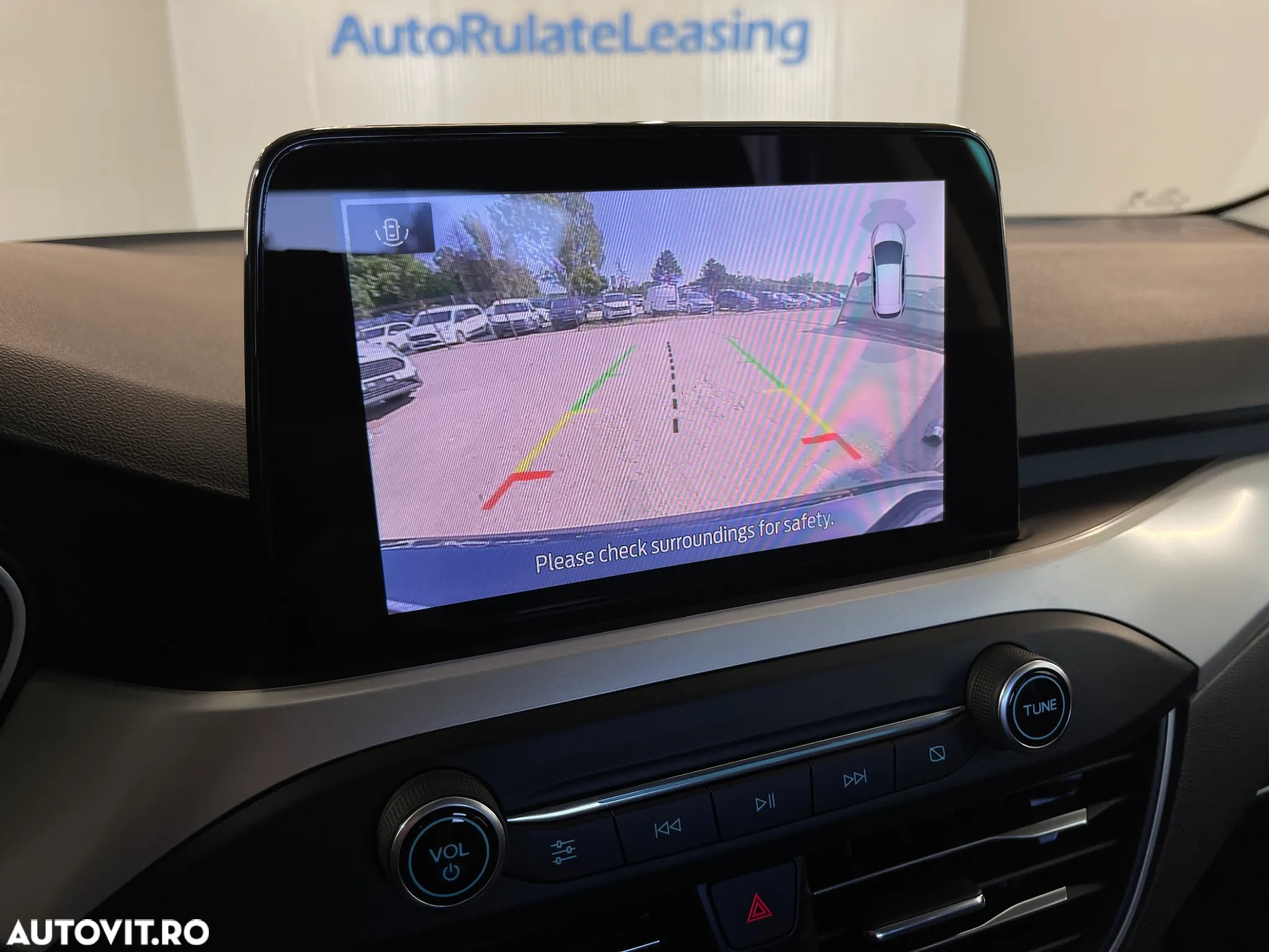 Ford Focus 1.5 EcoBlue Connected - 13