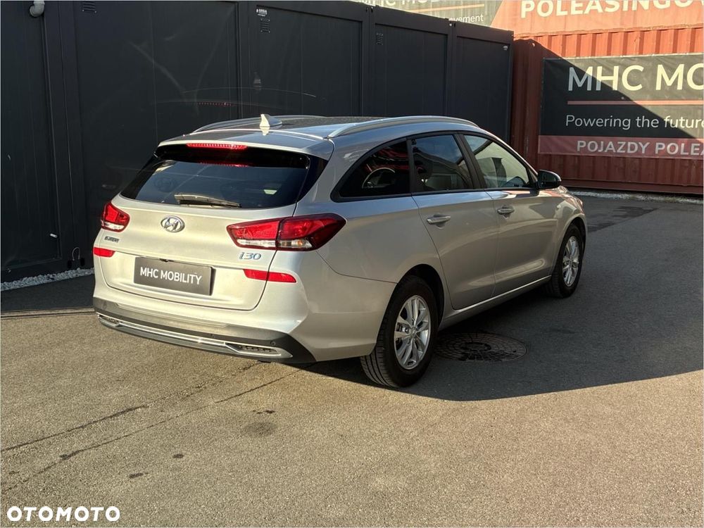 Hyundai i30 1.5 T-GDI 48V Modern - 15