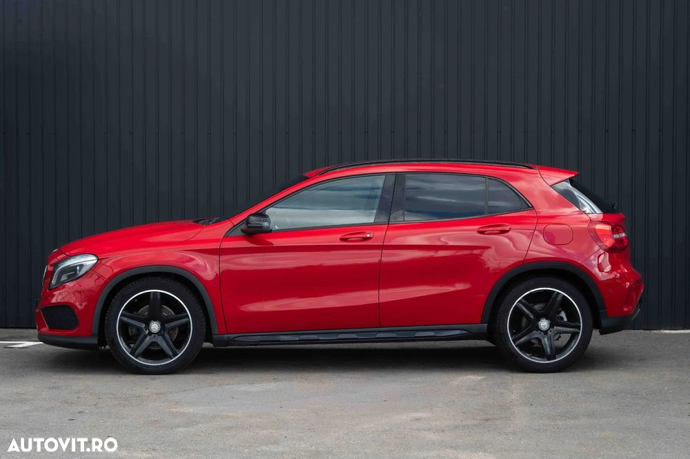 Mercedes-Benz GLA 220 CDI 4MATIC 7G-DCT AMG Line - 9