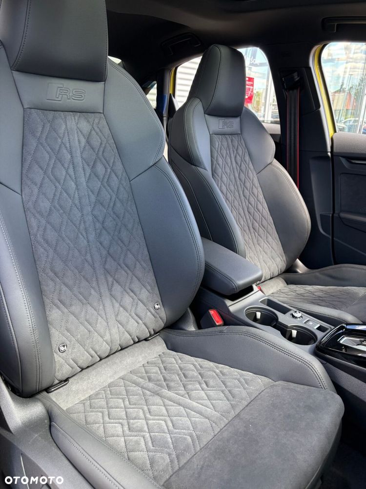 Audi RS3 Limousine - 23