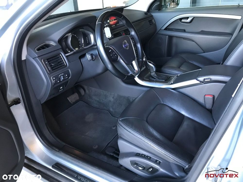 Volvo XC 70 D4 Geartronic Summum - 6