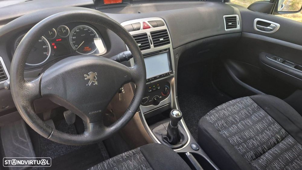 Peugeot 307 1.6 16V XT - 7