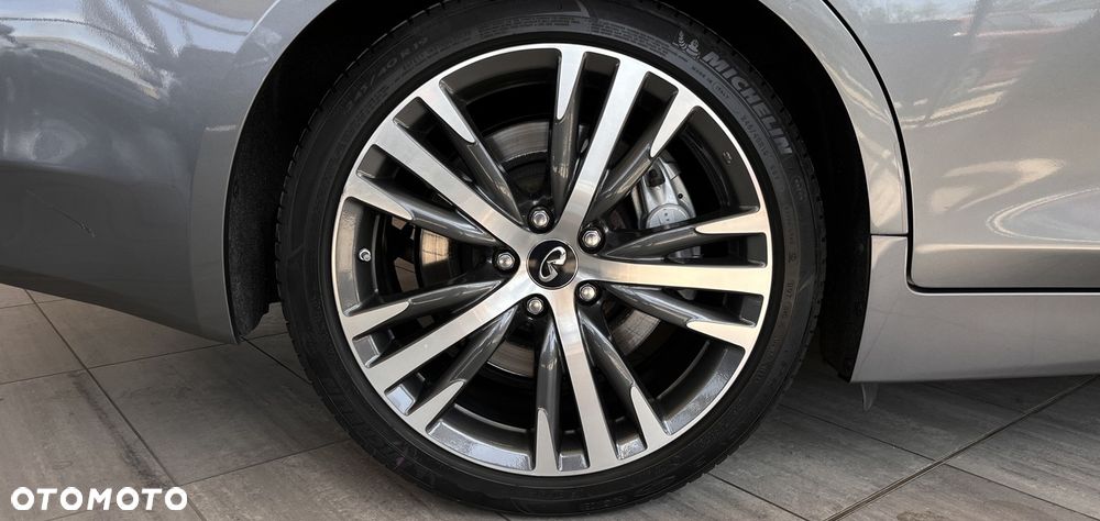 Infiniti Q50 Q50S Hybrid AWD Sport - 9