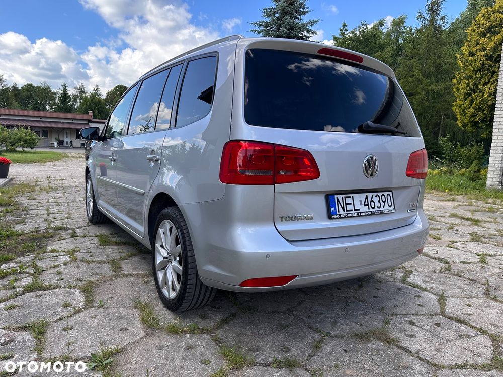 Volkswagen Touran 2.0 TDI DPF Highline DSG - 9