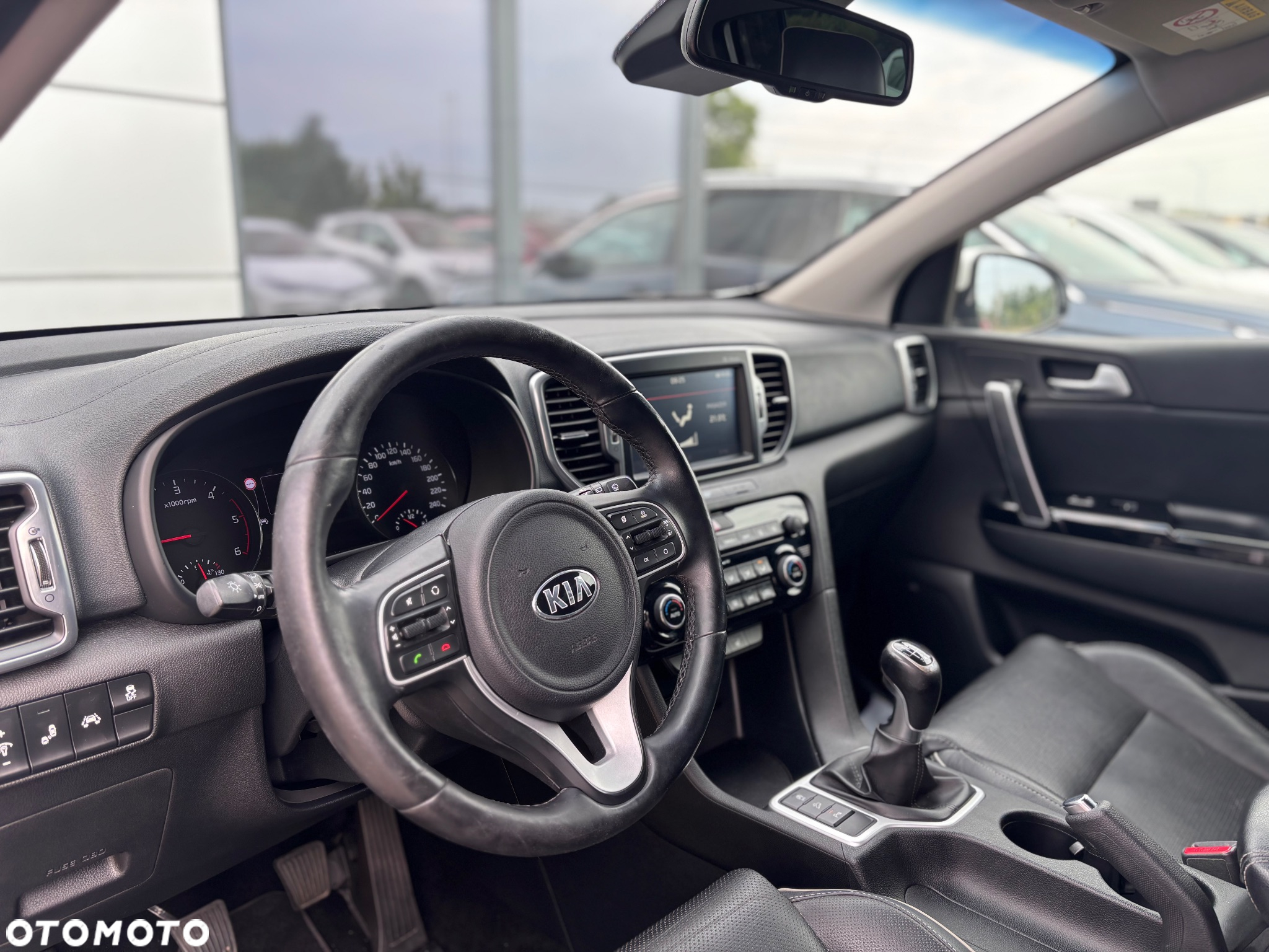 Kia Sportage 1.7 CRDI L 2WD - 13