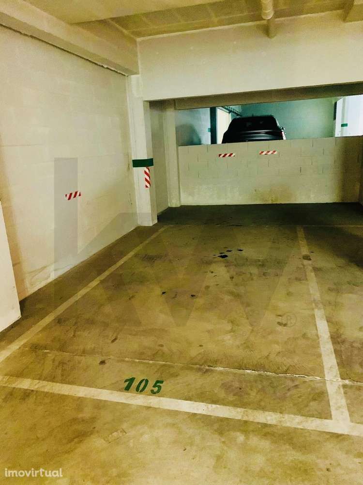 Arrendar - Lugar de Parqueamento Palmela Village - Grande imagem: 2/7