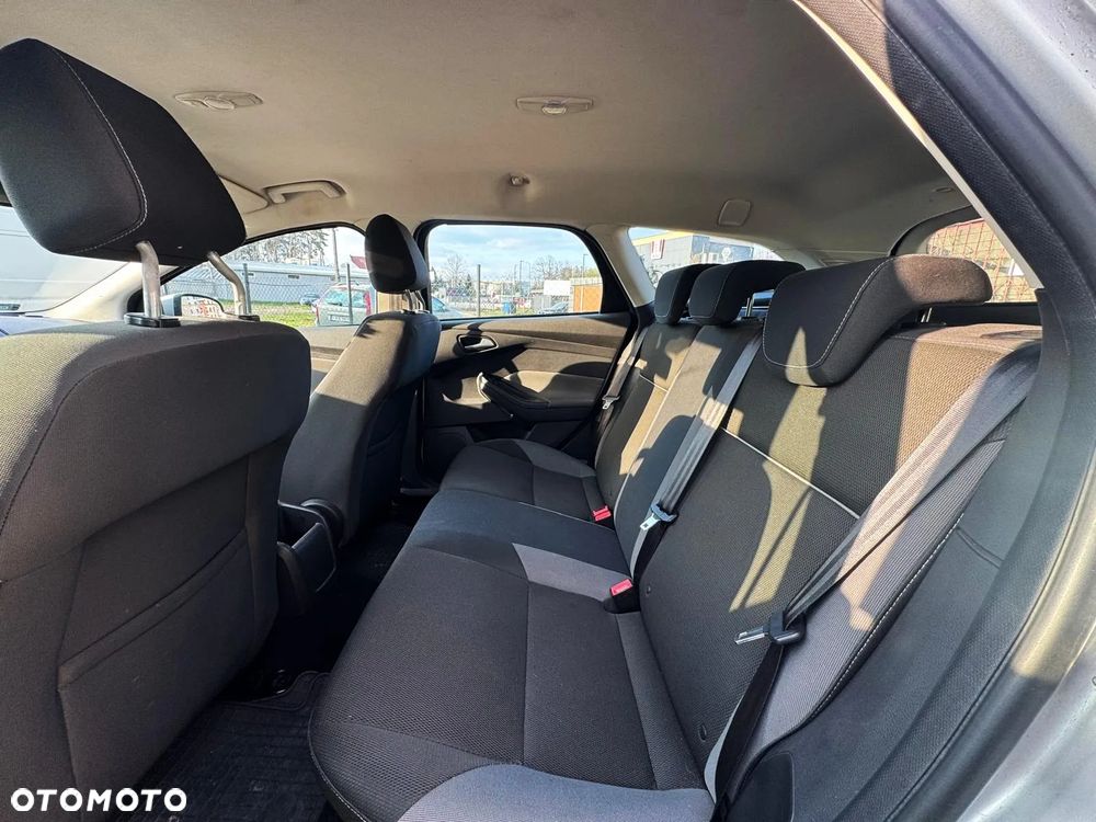 Ford Focus - 10
