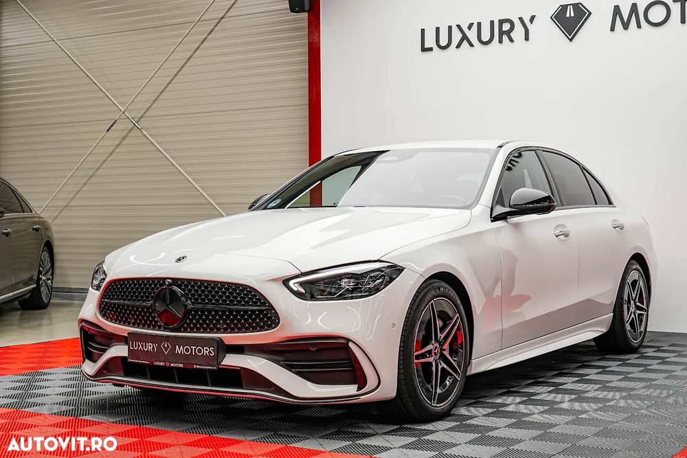 Mercedes-Benz C 200 4Matic 9G-TRONIC AMG Line - 15