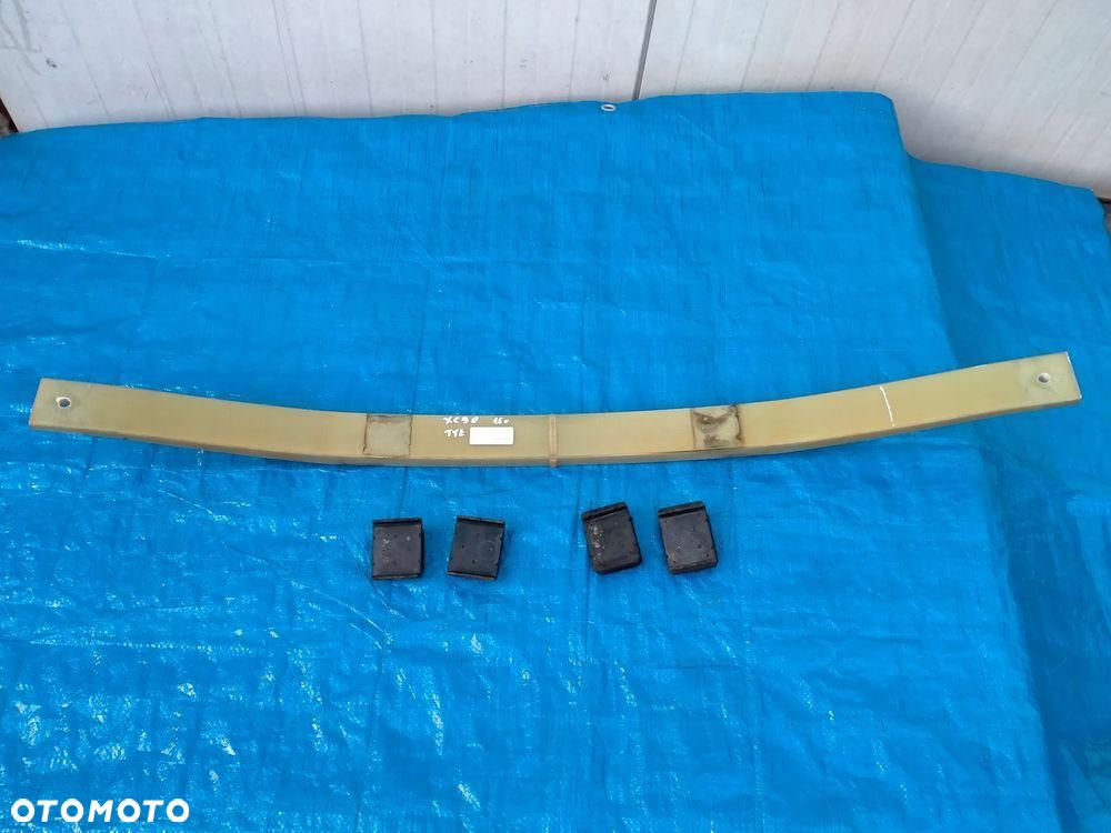 Volvo XC90 II Pióro Resor Tył Tylny 31387164 2016r - 1