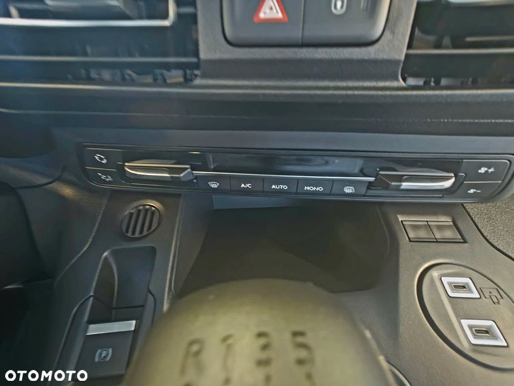 Citroën Berlingo brygadowy - 17