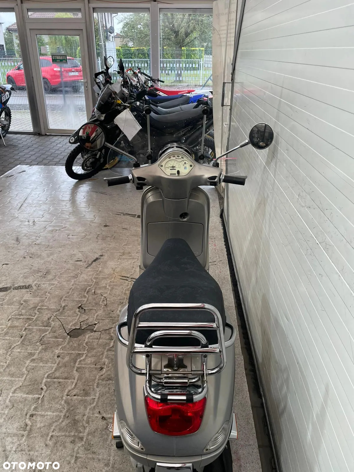 Piaggio Vespa - 29
