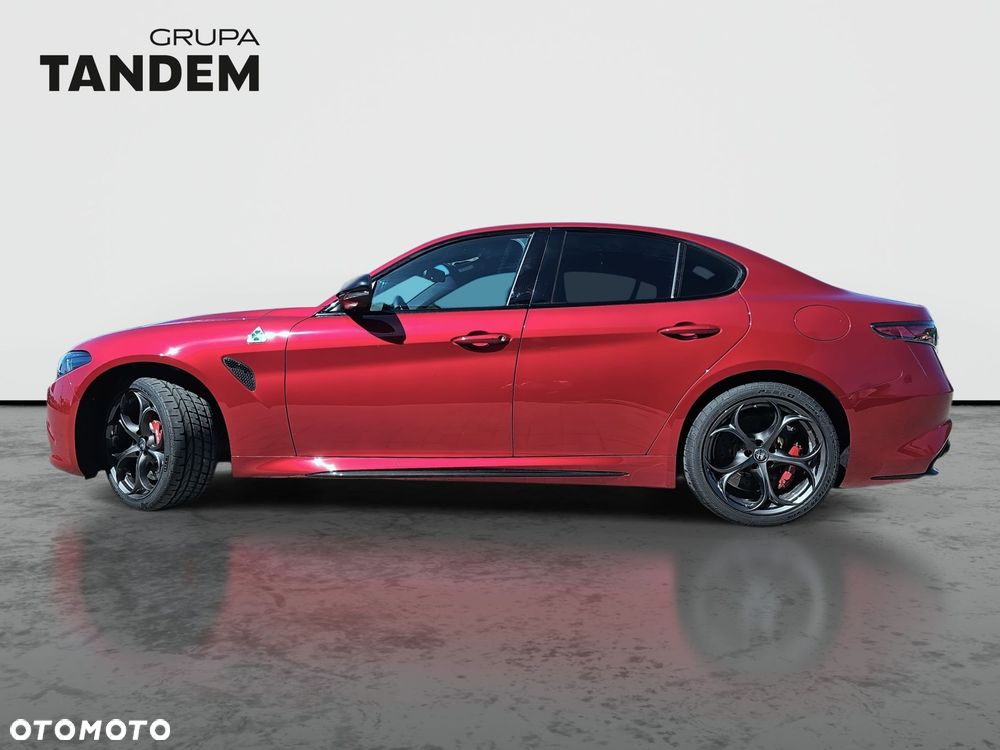 Alfa Romeo Giulia - 8