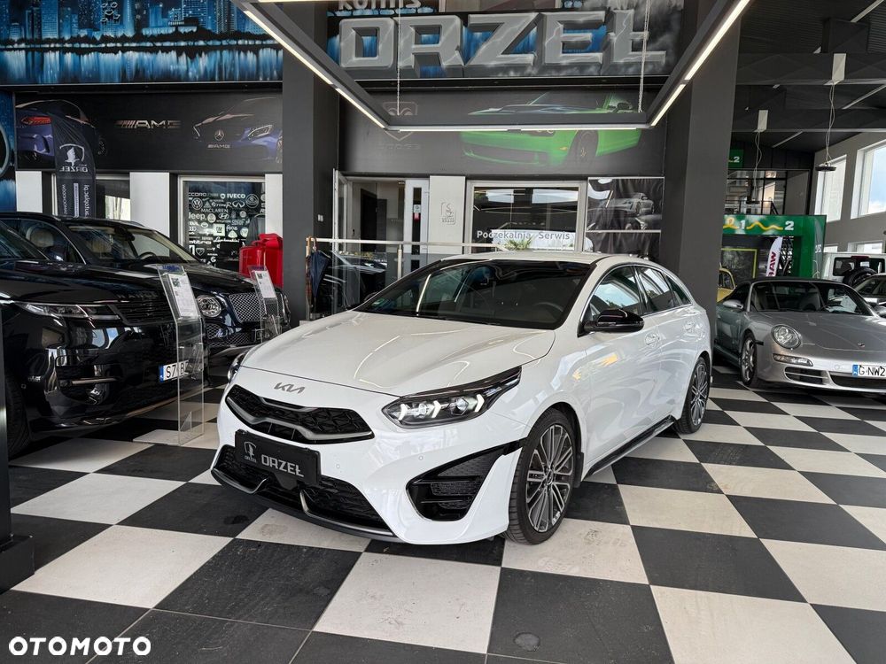 Kia ProCeed - 1