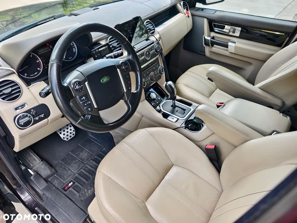 Land Rover Discovery IV 2.7D V6 HSE - 9