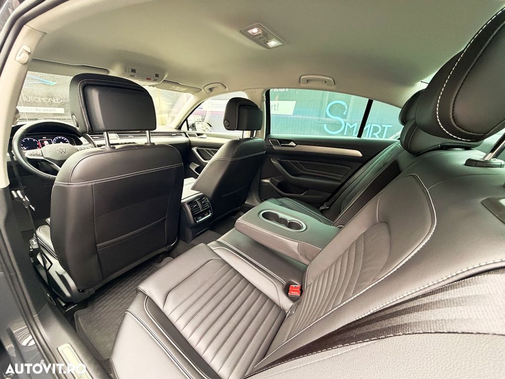 Volkswagen Passat 2.0 TDI DSG Highline - 25