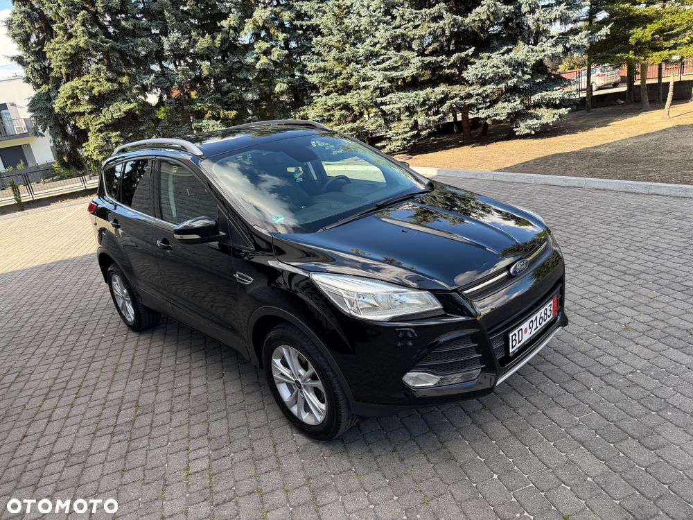 Ford Kuga 1.5 EcoBoost 2x4 Titanium - 6