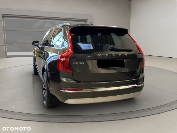 Volvo XC 90 B5 D AWD Ultimate Bright - 3