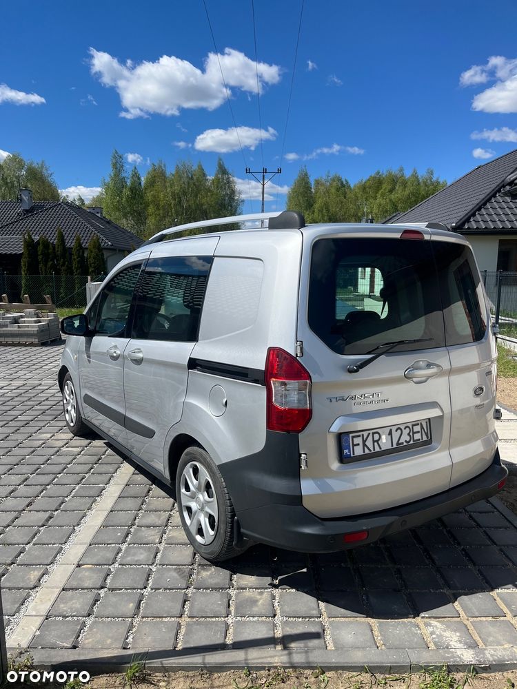 Ford Transit Courier Trend - 10